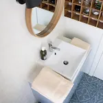 Votre Avec Salle De Bain Privee Et Balcon Vegetal A Lisbonne Amoreiras - Your With Private Bathroom And Balcony In Amoreiras B&B 3*