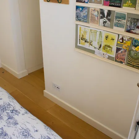 Avec Salle De Bain Privee Et Balcon Vegetal A Lisbonne Amoreiras Alojamento de Acomodação e Pequeno-almoço