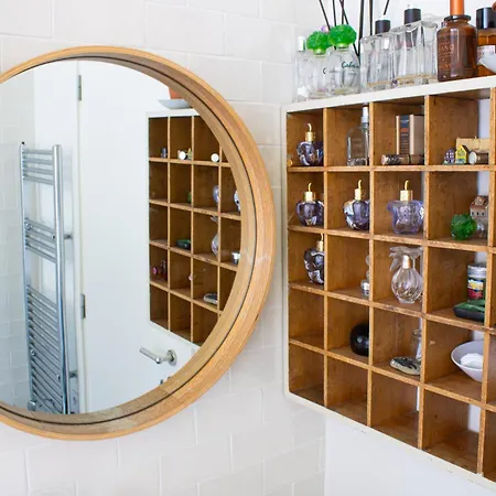 Avec Salle De Bain Privee Et Balcon Vegetal A Lisbonne Amoreiras Alojamento de Acomodação e Pequeno-almoço